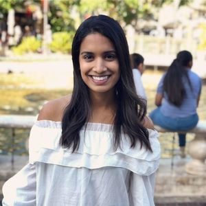 Meet your Posher, Andrea